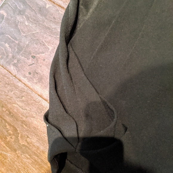 Wilfred Pleated HR shorts - Picture 5 of 9